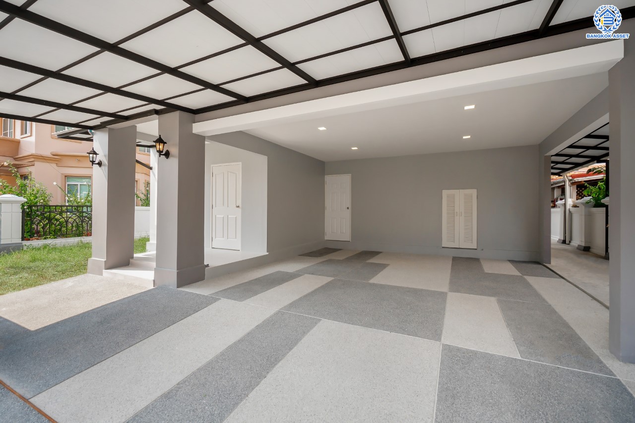 บ้านมือสองตกแต่งใหม่ ม.ภัสสร7 บางบัวทอง ติดถนนเมน! เนื้อที่ 59.3 ตร.ว. ฟังก์ชัน 3 ห้องนอน 3 ห้องน้ำ จอดรถได้ 2 คัน บนทำเลเดินทางสะดวก ติดถนนใหญ่ เพียง 400 ม. จากรถไฟฟ้าสถานีบางพลู ใกล้เซ็นทรัลเวสต์เกต